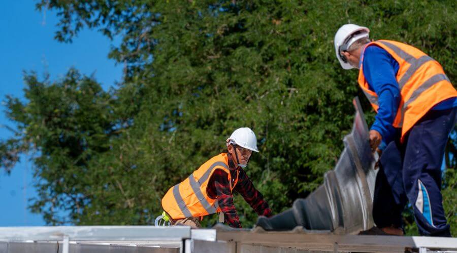 Professional residential roofers in Sterrett, AL
